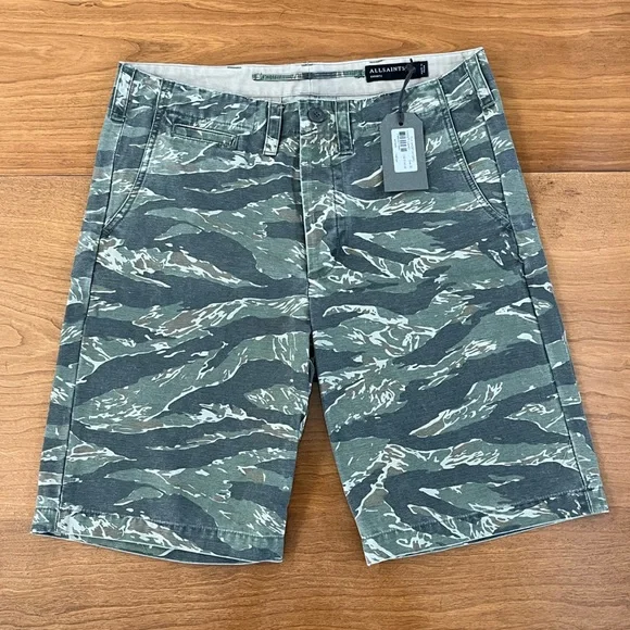 All Saints Men’s Varsity Camo Fuji Short Men’s 30 NWT - Picture 3 of 4